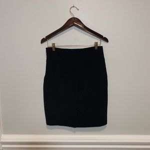 The Limited - size 4 black skirt